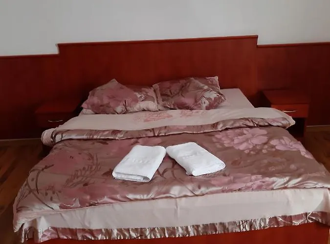 Kardamon Aparthotel Dzierzoniow